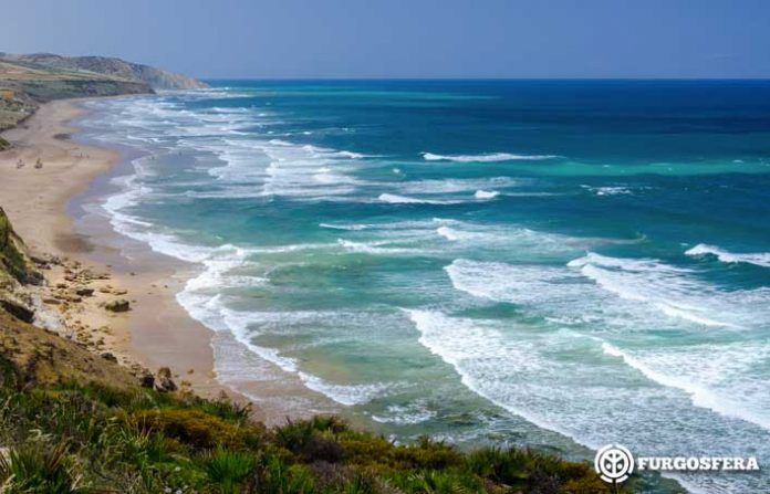 Asilah en furgoneta camper