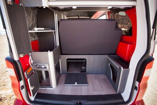 camperizaci&oacute;n VW T5 Black EDition