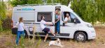 equipo-vanwoow-furgosfera-furgonetas-para-salvar-pueblos