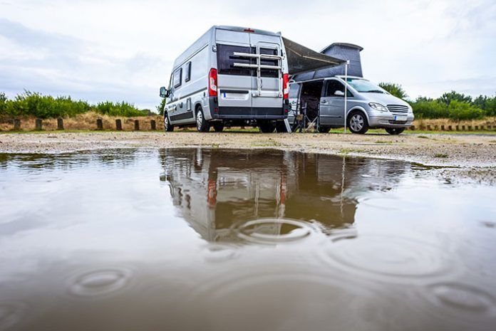 Seguros de furgonetas camper Cómo funciona la cobertura para fenómenos de la naturaleza del seguro de tu cámper