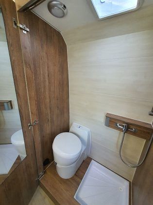 ba&ntilde;o Fiat Ducato