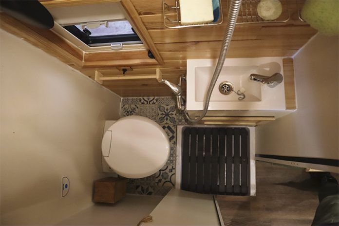 Baño en tu camper: consejos y trucos Baño en la camper, ¿sí o o?