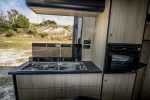 cocina_interior_camper_campercas